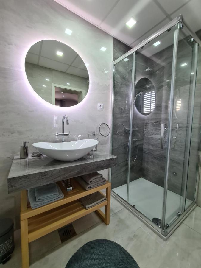 Bed And Breakfast Villa Klaic ดูบรอฟนิก ภายนอก รูปภาพ